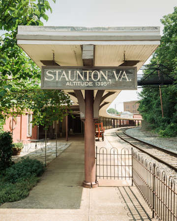 Train station in Staunton, in the Shenandoah Valley, Virginiaの写真素材