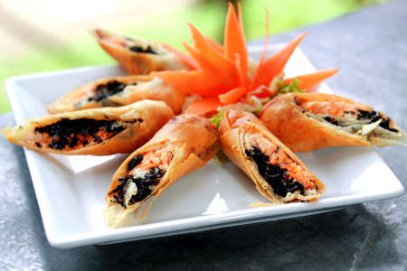 spring roll with seaweed and tuna