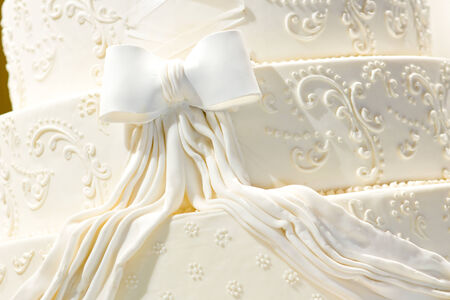 Ribbon on a wedding cakeの写真素材