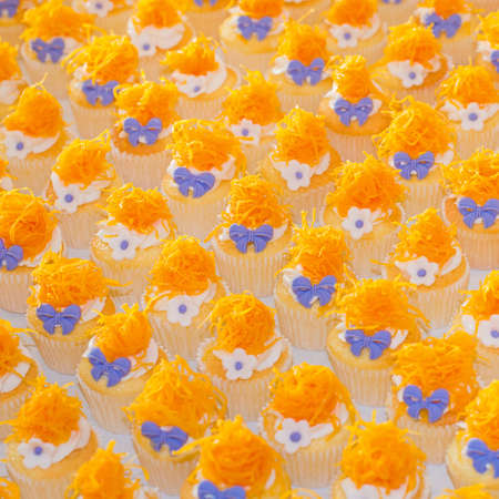 Cupcakes fios de ovos (Portuguese name : fios de ovos)の写真素材