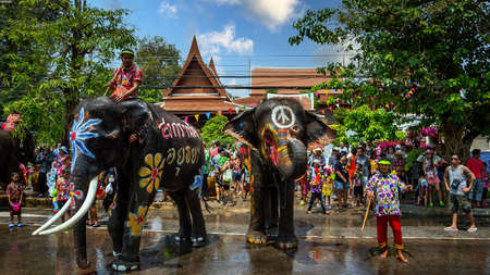 Ayutthaya, Thailand - April 13, 2016: Thailand's Songkran Day is traditionally celebrated on New Year's Day. From April 13 to 15, people and elephants will splash water and have fun.のeditorial素材