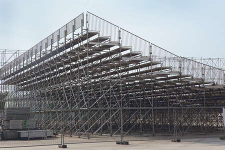 frame building construction from metal pipes