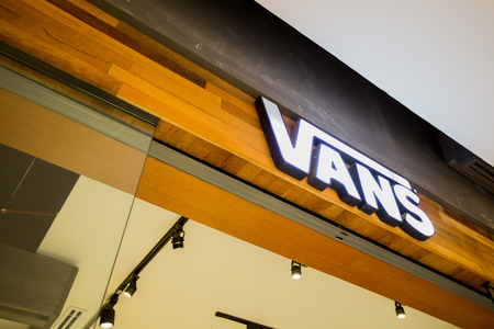 CHIANGMAI, THAILAND, JUNE 16, 2017: Vans logo in front of the shoes shop in mall.のeditorial素材