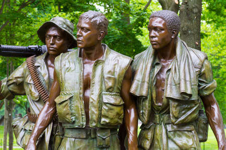The Three Soldiers Vietnam Veterans Memorial, in Washington DC,のeditorial素材
