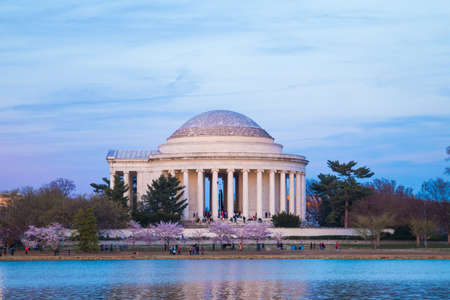 Washington, DC, USA - April 1, 2019: Jefferson memorial during cherry blossom festival looking across Tidal Basinのeditorial素材