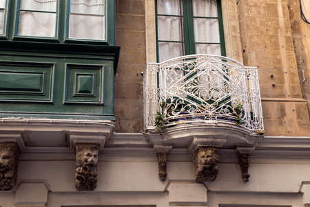 A small balcony in the old town of Valletta on Malta.の写真素材