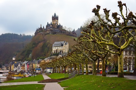 view from a river for cochem の写真素材