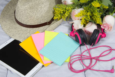 roses arrangement and tabletの写真素材