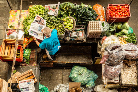 a clerk at a grocery store in Mexicoのeditorial素材