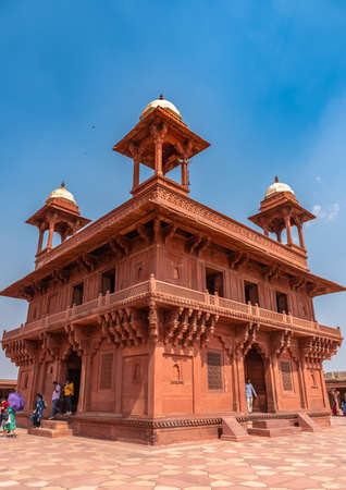 Agra,Utter Pradesh / India - October 13,2019. Diwan-E-Khas, also known as the Hall of Private Audiences, is a grand chamber in Fatehpur Sikri.のeditorial素材