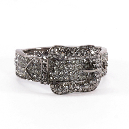 Smoke Crystal Belt Bangleの写真素材