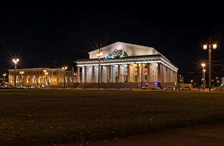 Saint-Petersburg, Russia. Night view of Stock Exchange building.のeditorial素材