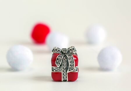 jewelry bracelet female on a white background, modern fashion, amulets, jewelry, macro,の写真素材