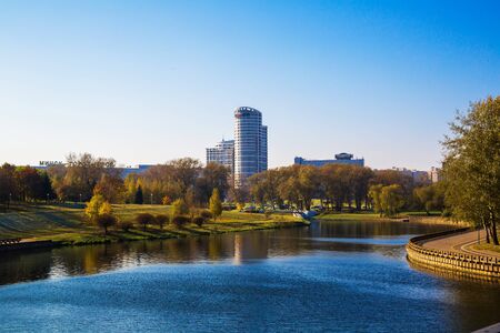 Minsk, Belarus, autumn view of the Avenue Pobediteley and river Svisloch, 18/10/2016 Editorialのeditorial素材