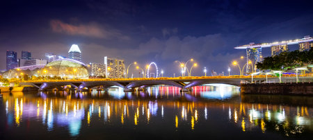 Night Singapore marina bay skylineのeditorial素材