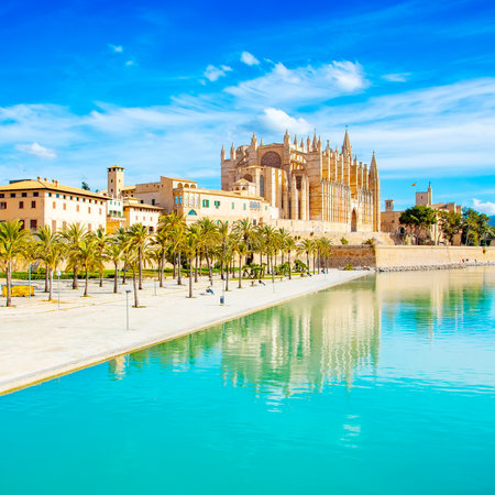 Scenic view of Palma de Mallorca Cathedral, Majorca island, Spainのeditorial素材
