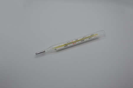 Medical mercury thermometer for measuring body the temperature