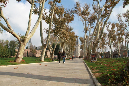 Park inside Topkapi palace, Istanbul, Turkeyのeditorial素材