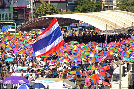 Unidentified protesters protest against Thai government corruption in the second day of joining  Shut down Bangkok  campaign  on January 14,2014 in Bangkok,Thailand のeditorial素材
