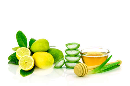 Aloe Vera, fresh lemon and honey. Natural facial, skin and hair care recipe.の写真素材