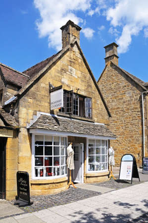 Broadway, UK - June 12, 2014 - Cookshop along the High Street in the centre of the village, Broadway, Cotswolds, Worcestershire, England, UK, Western Europe.のeditorial素材