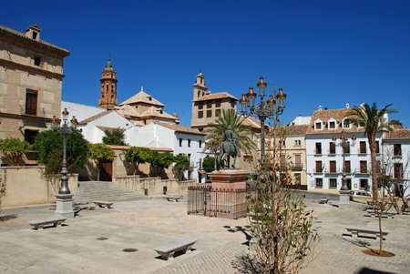 Plaza Guerrero Munoz with the museum to left