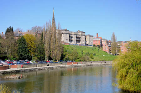 View along the River Severn and The Parade Shopping Centre on the Embankment, Shrewsbury, Shropshire, England, UK, Western Europe.のeditorial素材