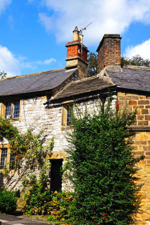 Typical Peak District Cottage, Bakewell, Derbyshire, England, UK, Western Europe.