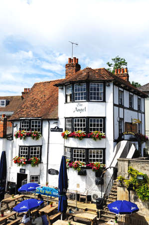 The Angel Pub on the banks of the River Thames, Henley-on-Thames, Oxfordshire, England, UK, Western Europe.のeditorial素材