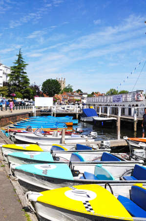 Boats moored along the River Thames, Henley-on-Thames, Oxfordshire, England, UK, Western Europe.