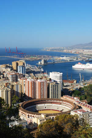 Elevated view of the bullring and port area, Malaga, Malaga Province, Andalusia, Spain, Western Europe.のeditorial素材