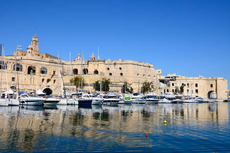 View of Vittoriosa and Senglea marina with Senglea waterfront buildings to the rear, Vittoriosa (Birgu), Malta, Europe.のeditorial素材