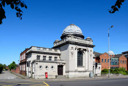 Front view of the Magistrates Court in Horninglow Street, Burton upon Trent, Staffordshire, England, UK, Western Europe.のeditorial素材