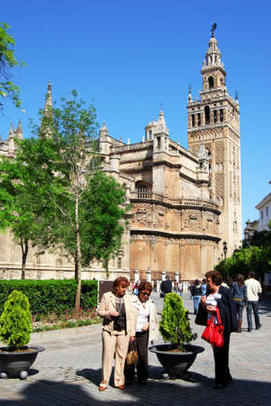 View of the Cathedral Giralda Tower in the city centre, Seville, Spain - April 12, 2008のeditorial素材