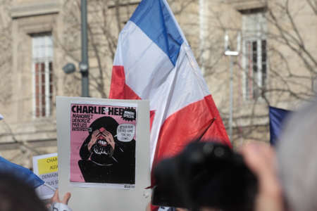 Caricature drawing DURING event on Republic Square in Paris Against Terrorism and in memory of the attack Against satirical newspaper Charlie Hebdo-January 11, 2015. Franceのeditorial素材