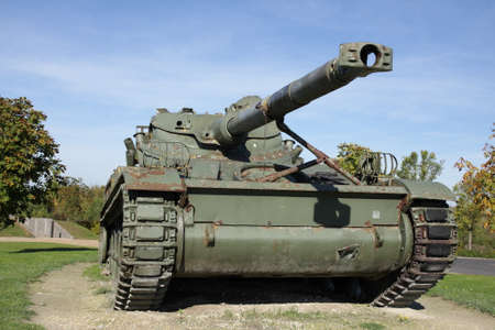 Tank in Memorial, Aisne, Picardy Region of Franceのeditorial素材