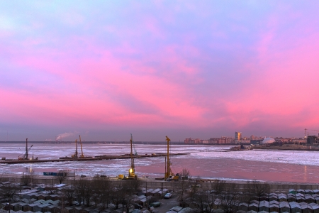 Morning city  Construction of a bridge across the bay  Sankt-Petersburgの写真素材