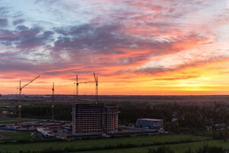 Construction of a new house in the suburbs of Sankt-Peterburg, Murinoの写真素材