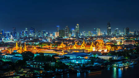 Grand palace at twilight in Bangkok, Thailandのeditorial素材