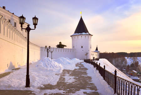 Tobolsk Kremlin in winter. White stone fortress walls on a high hill, the Southern Round tower. Old Russian architecture of the XVII century in the first capital of Siberia. Russia, 2021のeditorial素材