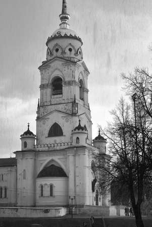 Vladimir, Russia, 05.10.2022: Bell tower of the Assumption Cathedral. high belfry tower in the pouring rainのeditorial素材