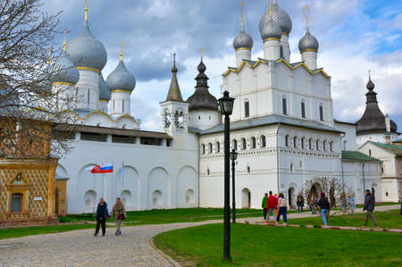 Rostov, Yaroslavl region, Russia, 04/05/2022. The white-stone Rostov Kremlin. Walking inside the fortress at the Church of the Resurrection, Russian architecture of the XVII centuryのeditorial素材