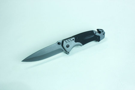 tactical folding knives, military style knives and can be folded, as a safety tool in outdoor...