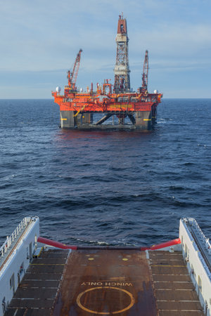 ABERDEEN BAY SCOTLAND - 2015 MAY 03. Offshore vessel Pacific Dolphin at anchorage outside Aberdeen Bay in bad weatherのeditorial素材