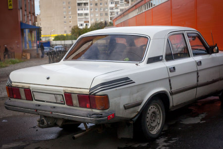 MURMANSK, RUSSIA - 2014 SEPTEMBER 14. Russian Volga car in the city of Murmanskのeditorial素材
