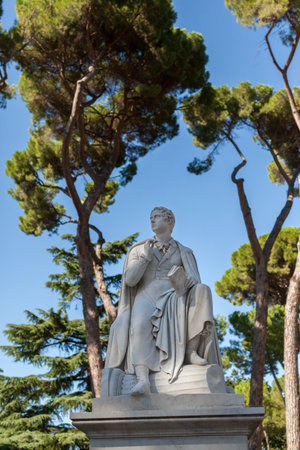 ROME, ITALY - 2014 AUGUST 17. A man sculpture in the street of Rome.のeditorial素材