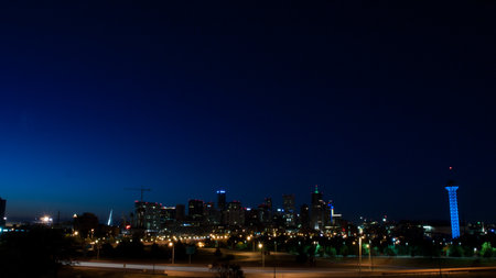 A view of Denver, Colorado downtown right before sunrise.のeditorial素材