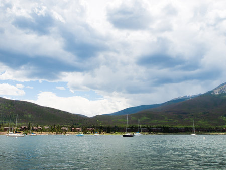 Sailboats on the Lake Dillon, Colorado.のeditorial素材