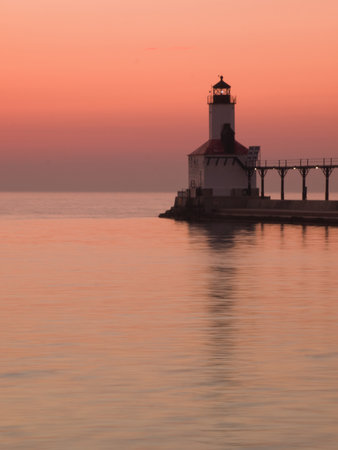 Sunset at Michigan City Lighthouse, Michigan City Indiana.のeditorial素材
