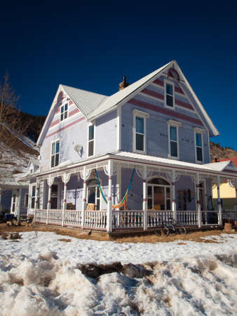 A view of town Silverton in winter.のeditorial素材